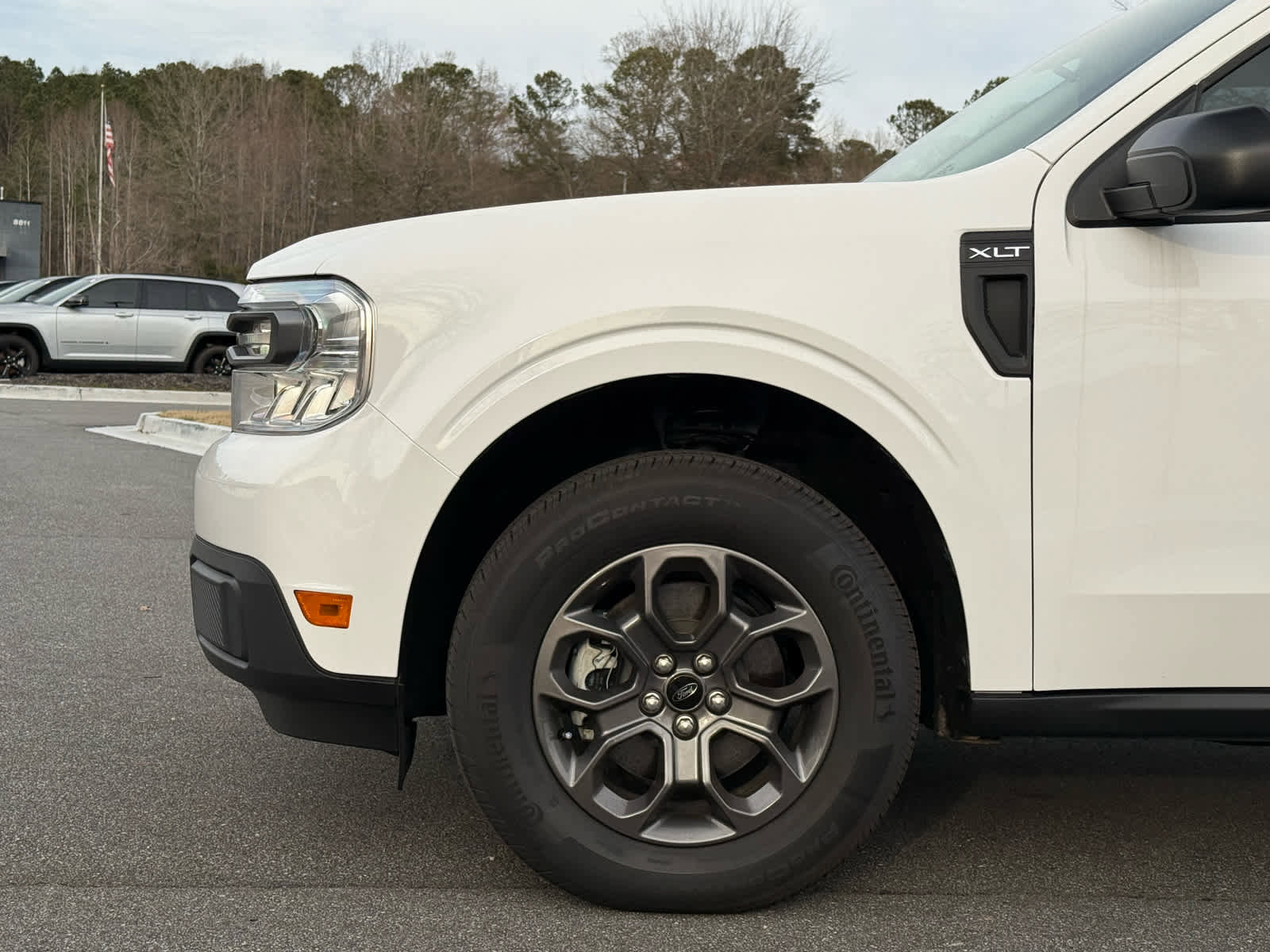 Used 2024 Ford Maverick XLT image 11