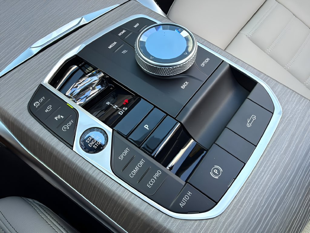 New 2027 BMW 440i xDrive Convertible AWD/4WD image 19