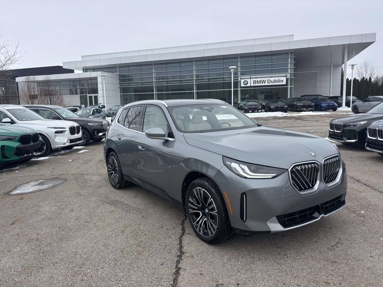 New 2026 BMW X3 xDrive30 w/ Premium Package AWD/4WD image 1