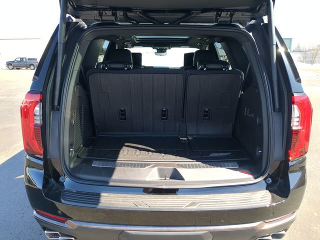 New 2026 GMC Yukon AT4 Ultimate image 17