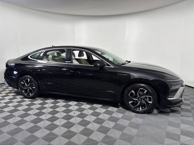Used 2025 Hyundai Sonata SEL image 9
