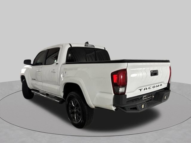 Used 2020 Toyota Tacoma SR5 w/ SR5 Appearance Package (SM) RWD image 5