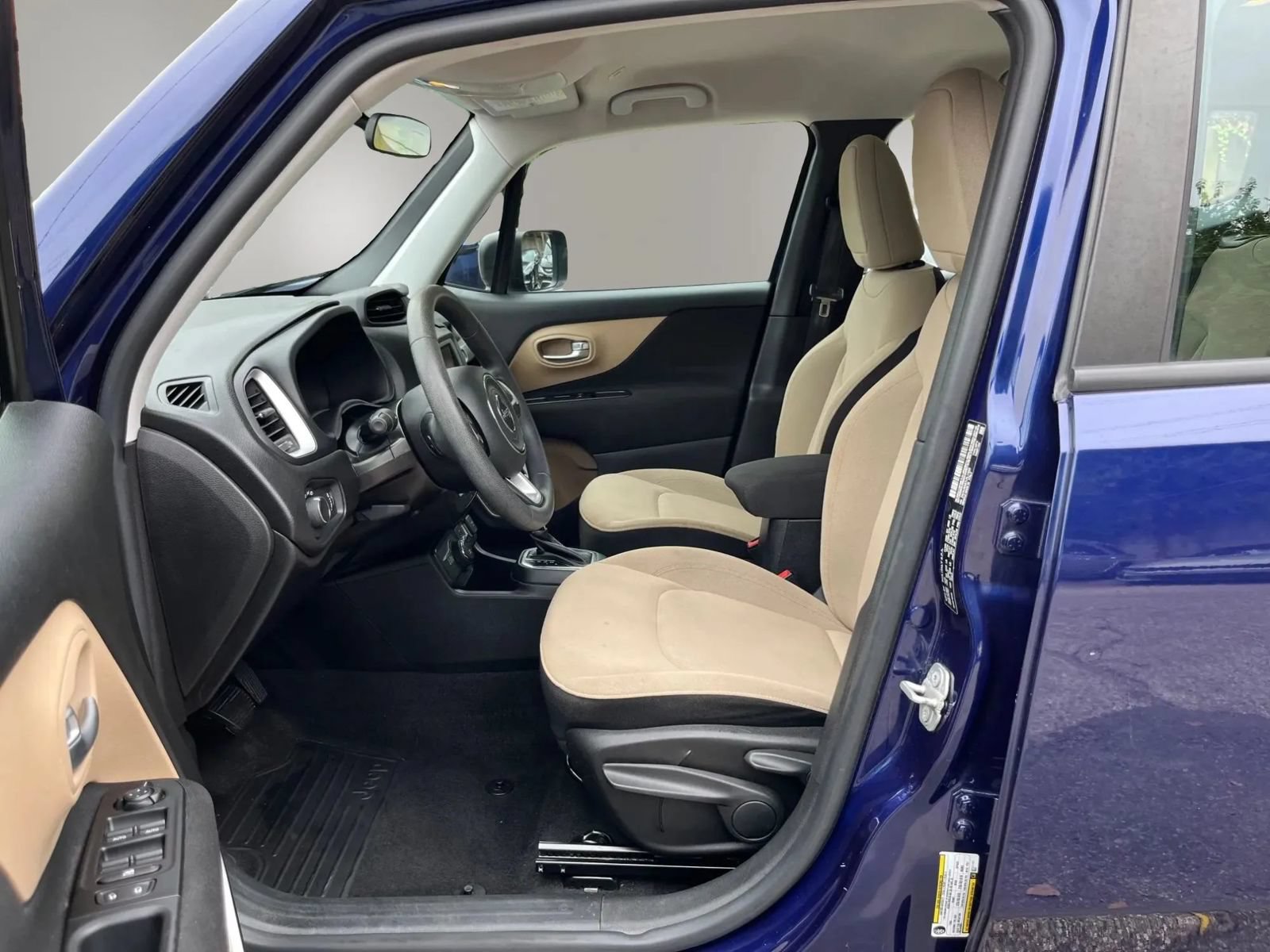 Used 2020 Jeep Renegade Sport AWD/4WD image 11