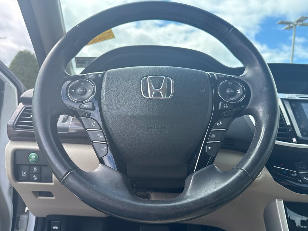 Used 2016 Honda Accord EX-L image 7