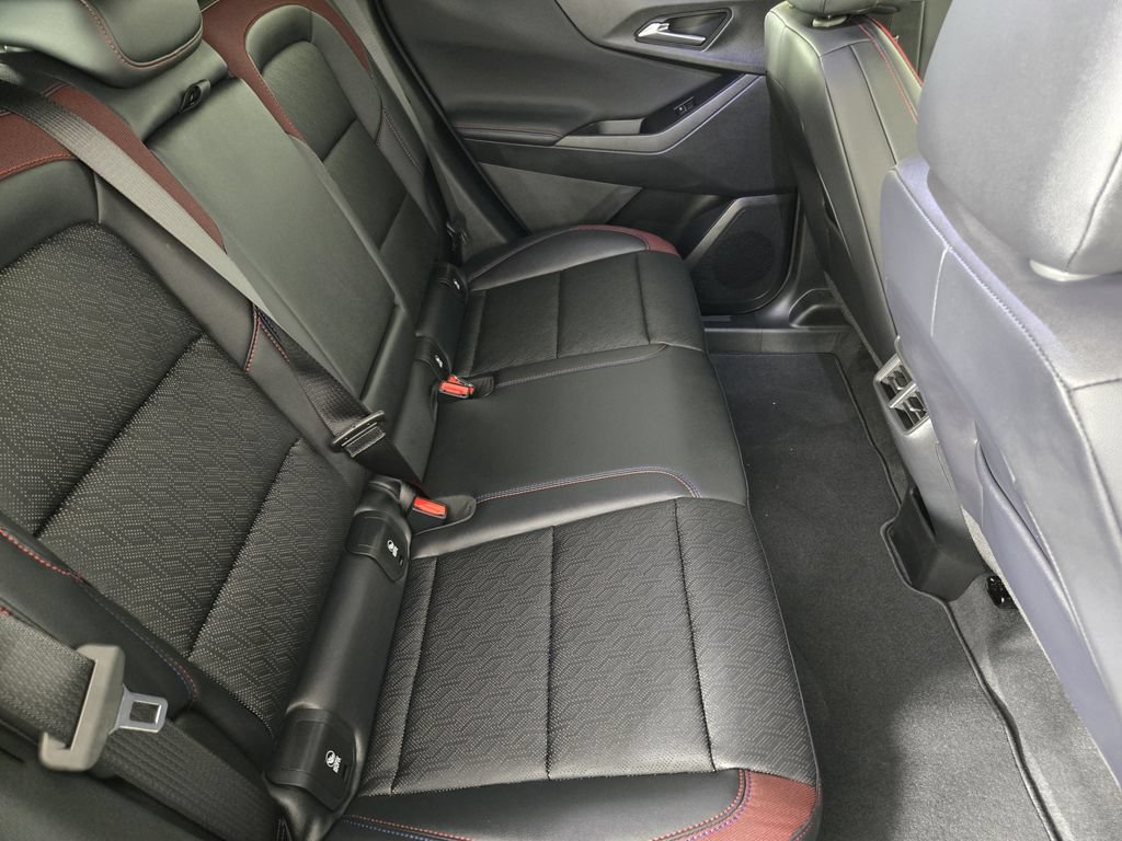 New 2026 Chevrolet Equinox RS FWD image 35