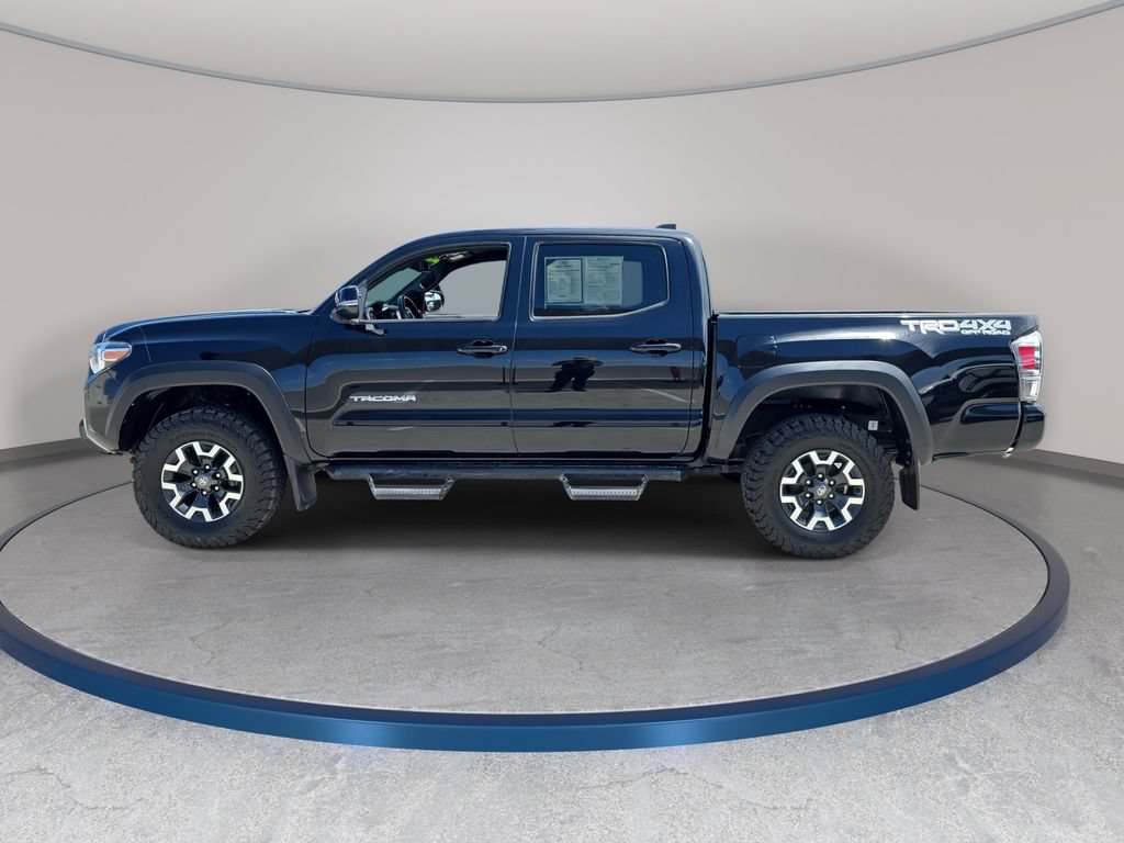 Used 2022 Toyota Tacoma TRD Off-Road w/ Technology Package AWD/4WD image 9