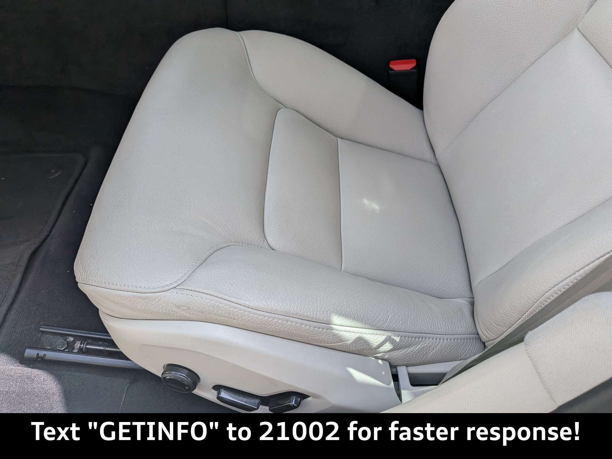 Used 2020 Volvo S60 T5 Momentum FWD image 23