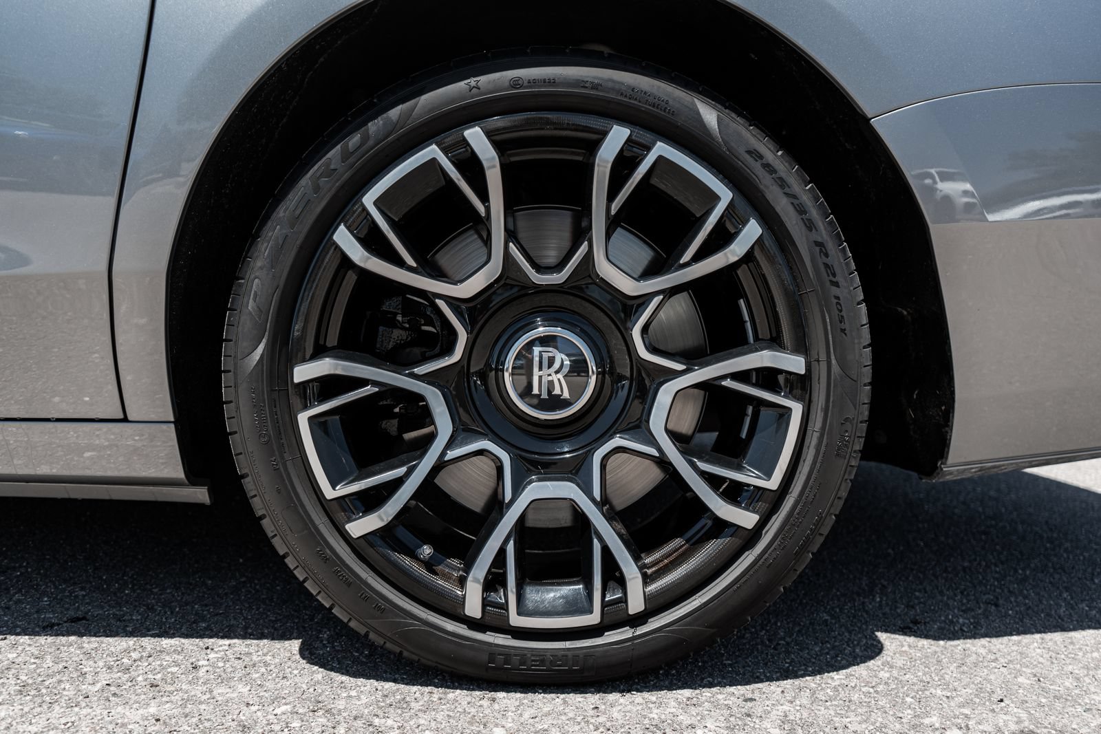 Used 2023 Rolls-Royce Ghost Black Badge AWD/4WD image 7