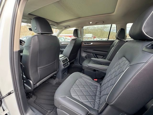New 2026 Volkswagen Atlas SEL Premium R-Line image 10