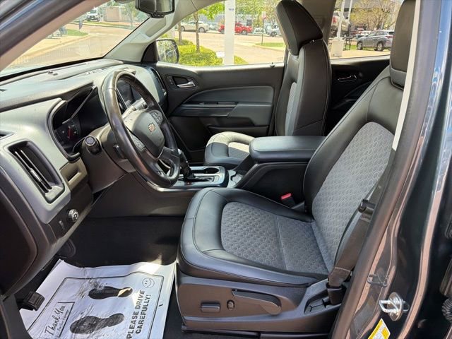 Used 2019 Chevrolet Colorado Z71 RWD image 11