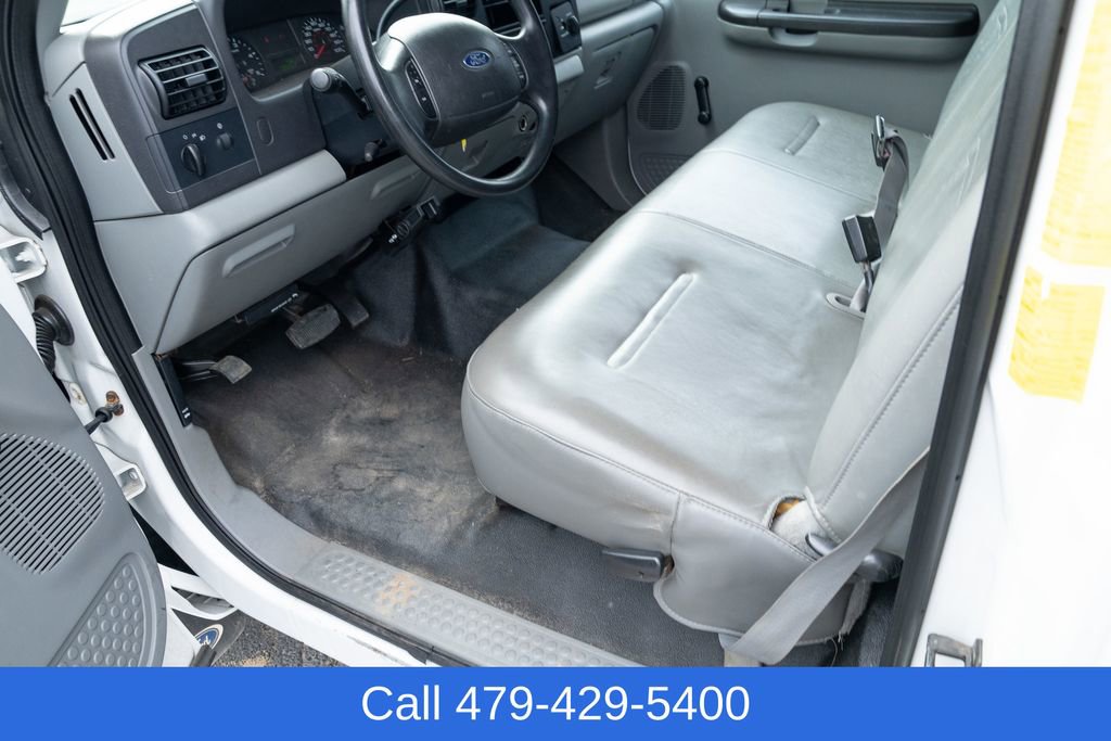 Used 2005 Ford F350 XL RWD image 23