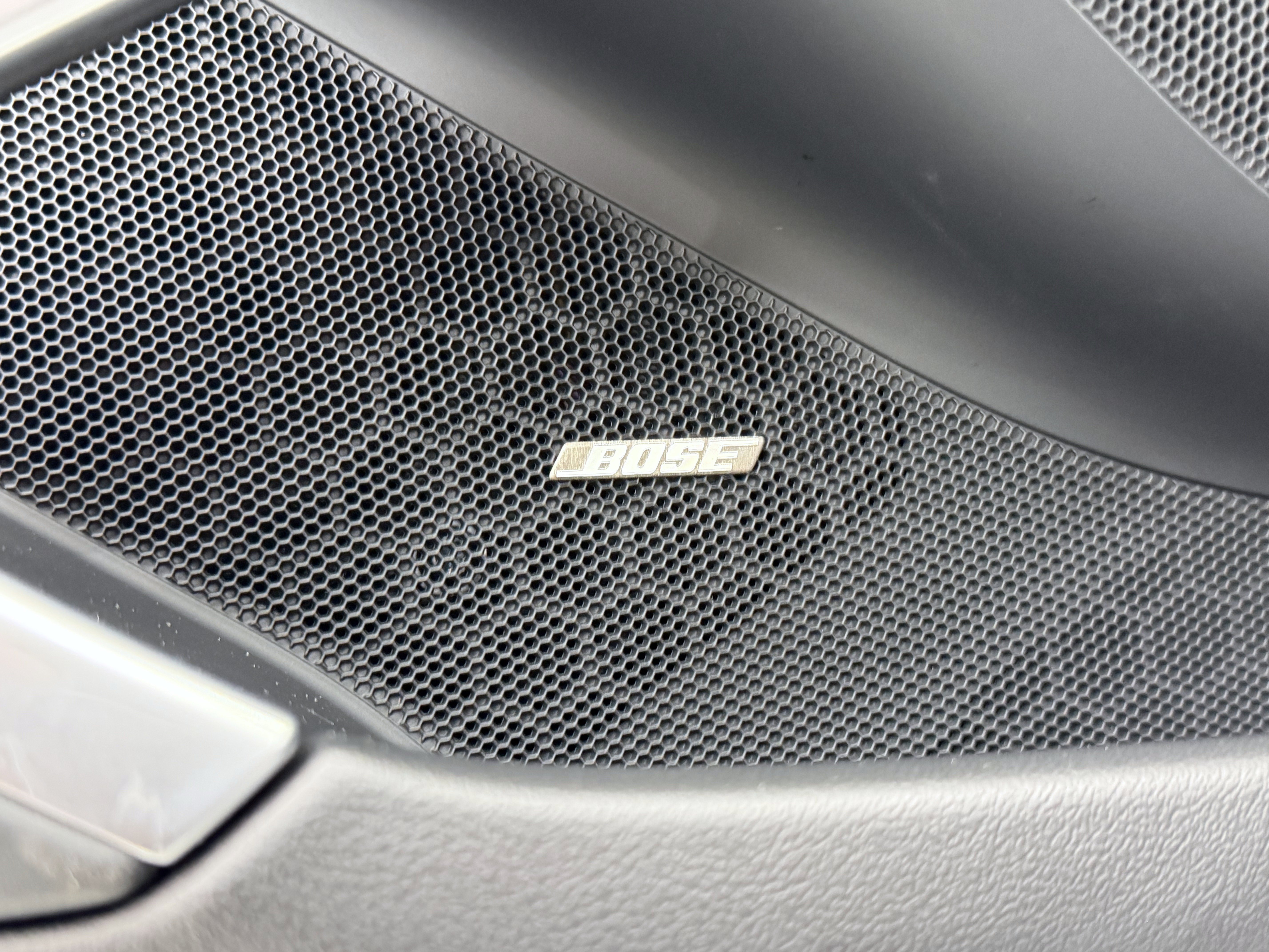 Used 2024 Porsche 718 Boxster GTS RWD image 31