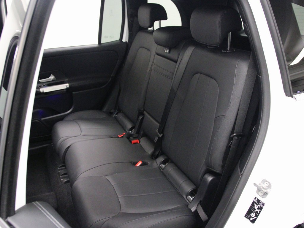 Certified 2025 Mercedes-Benz GLB 250 4MATIC image 20