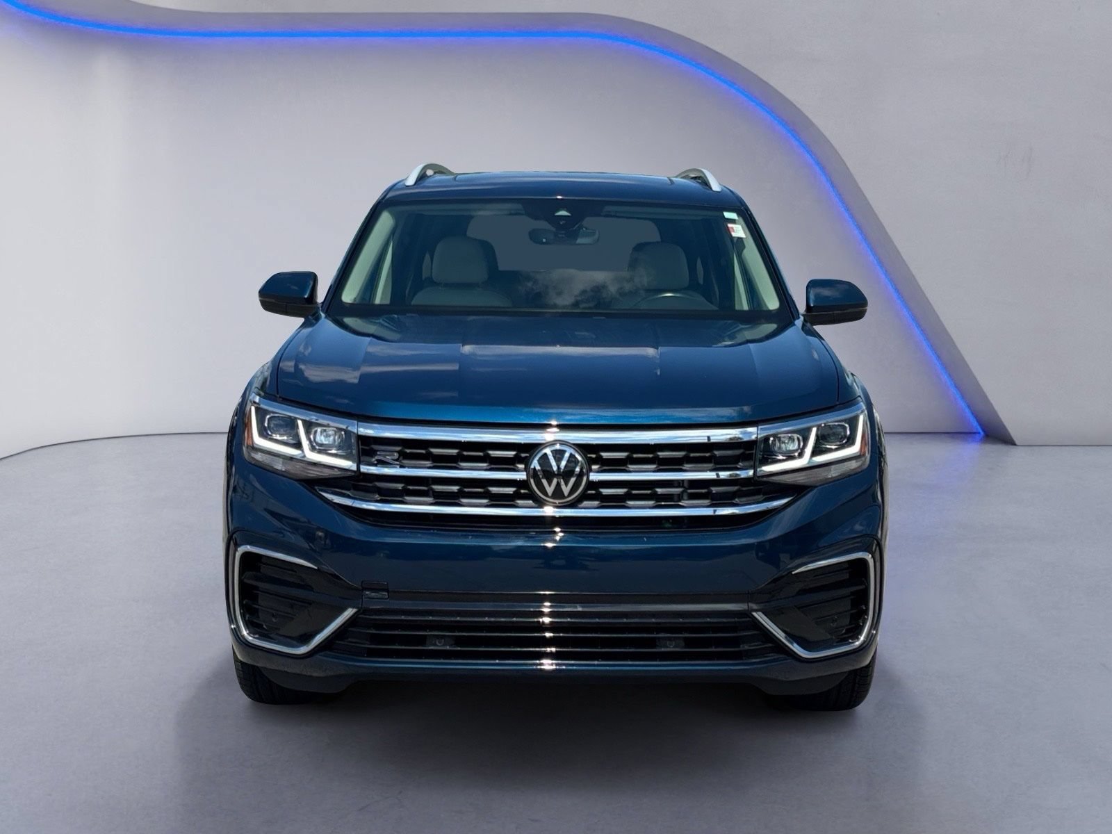 Used 2022 Volkswagen Atlas SEL R-Line AWD/4WD image 8