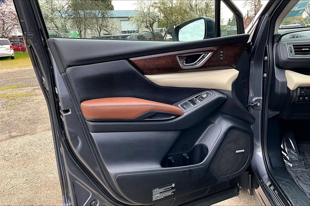 Used 2019 Subaru Ascent Touring w/ Popular Package #3 image 22