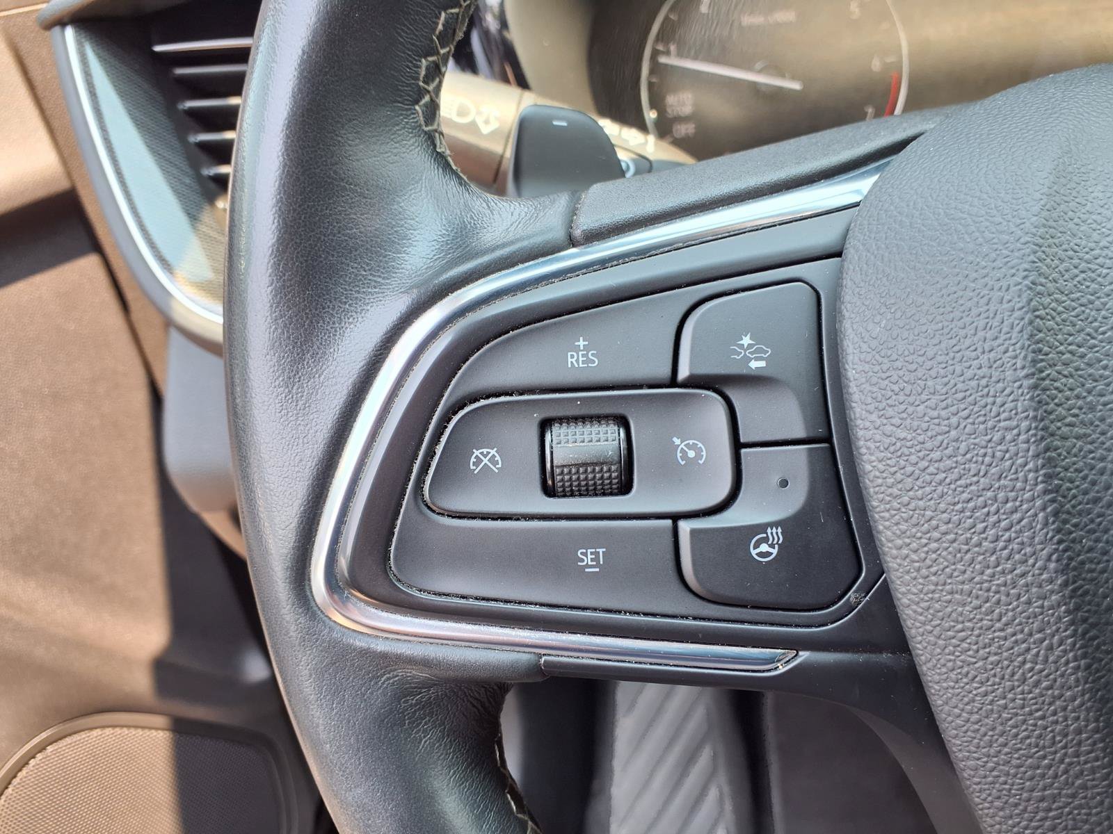 Used 2021 Buick Envision Preferred FWD image 14