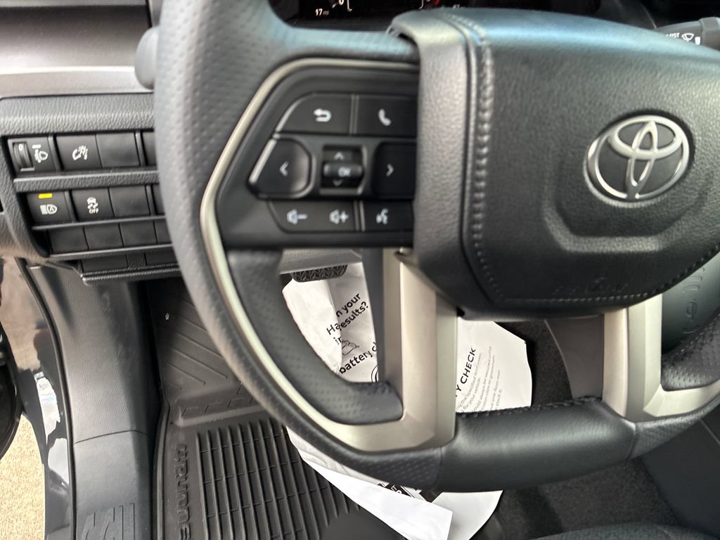 New 2026 Toyota 4Runner SR5 AWD/4WD image 21