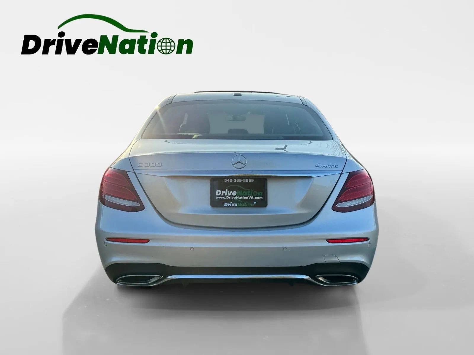 Used 2017 Mercedes-Benz E 300 4MATIC image 6