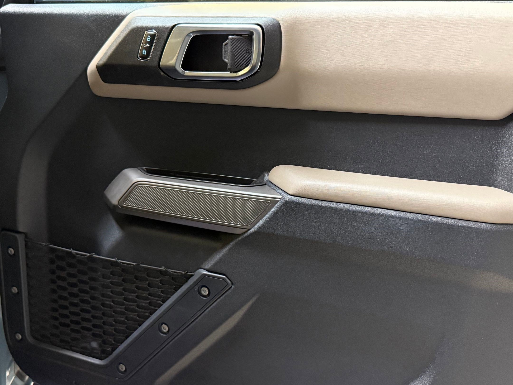 Used 2023 Ford Bronco Wildtrak image 49