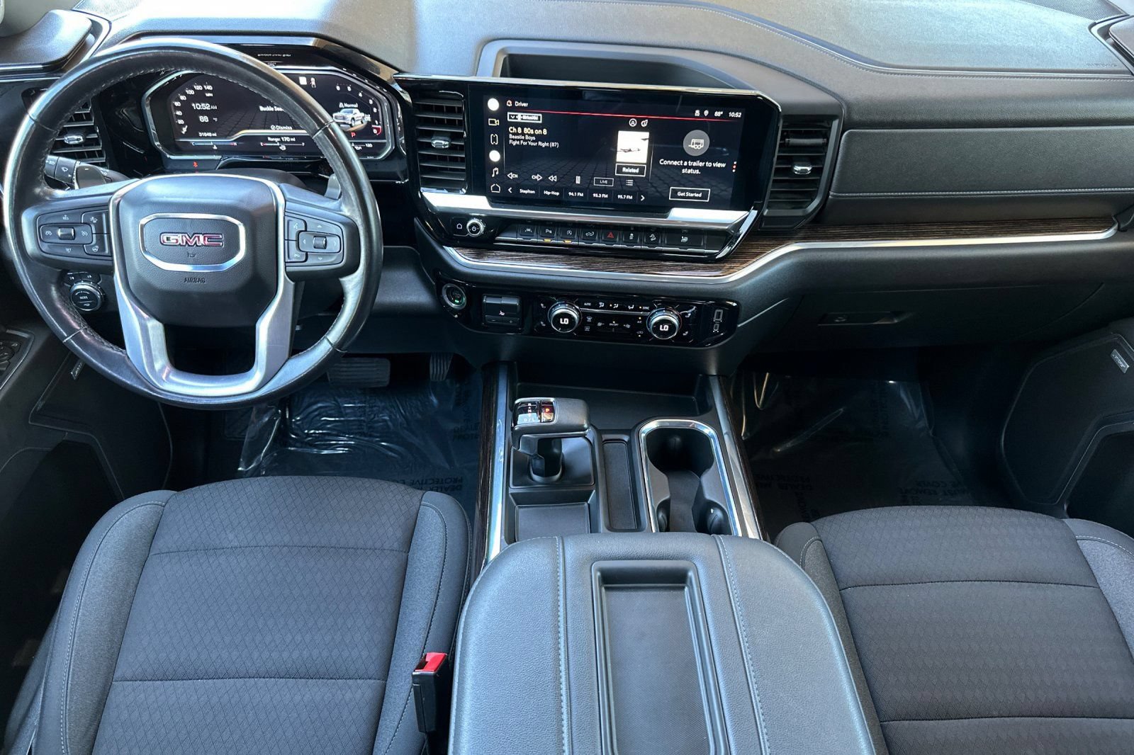 Certified 2022 GMC Sierra 1500 Elevation w/ Preferred Package AWD/4WD image 14