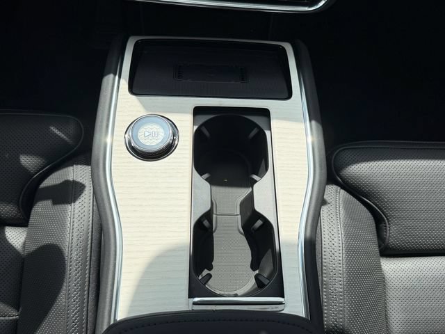 New 2026 Volvo EX90 Ultra AWD/4WD image 18