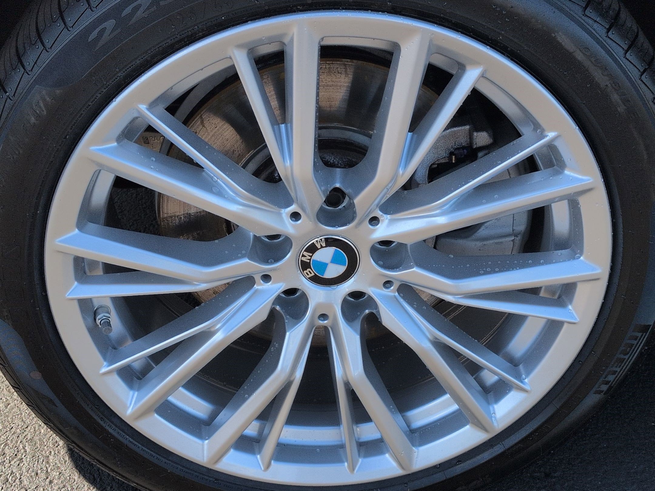 Certified 2024 BMW 330i Sedan w/ Convenience Package RWD image 13