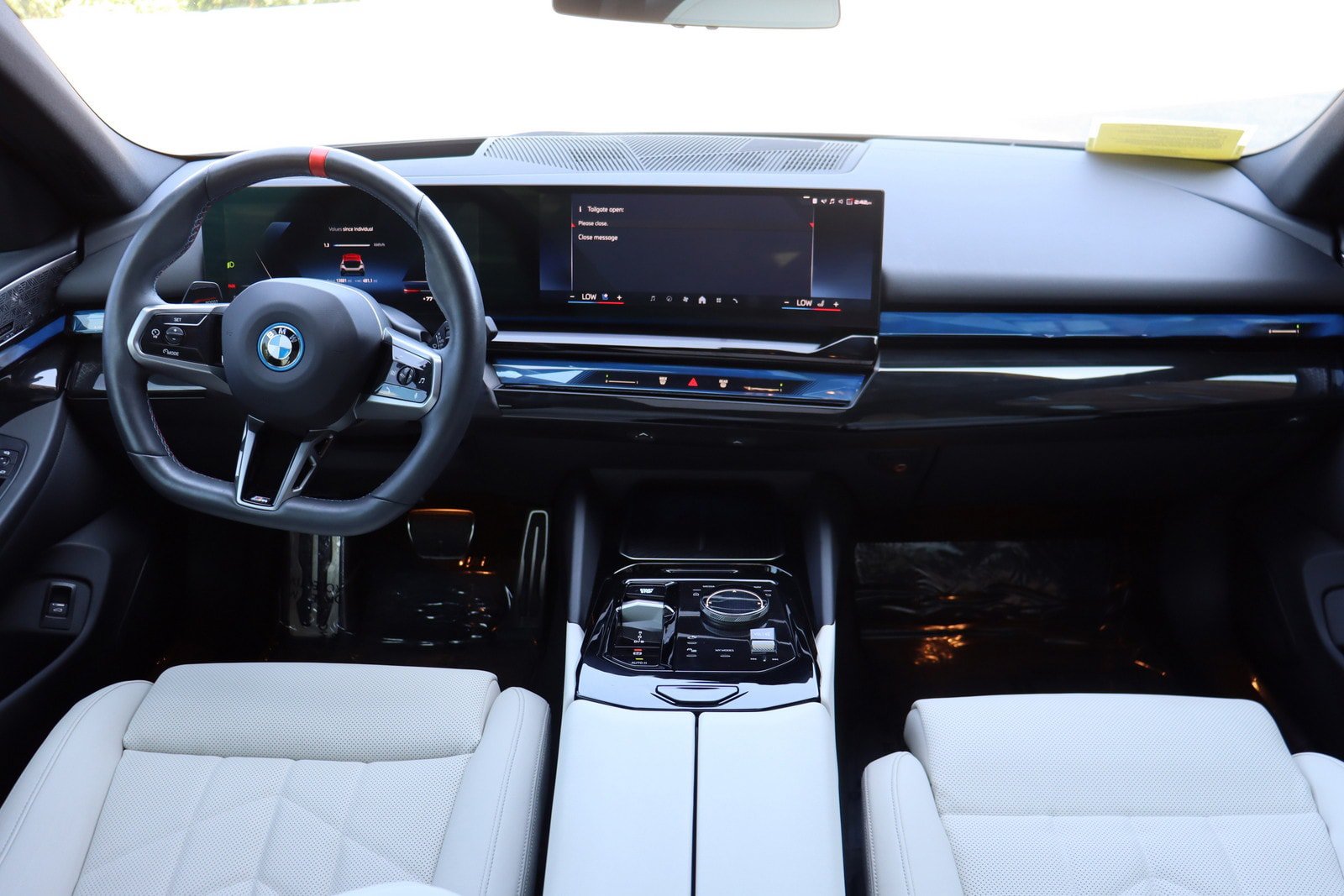 Used 2024 BMW i5 M60 w/ Premium Package AWD/4WD image 10