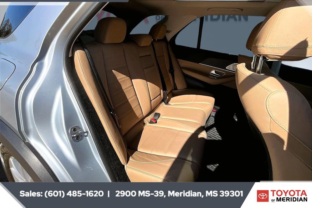 Used 2025 Mercedes-Benz GLE 350 4MATIC image 19
