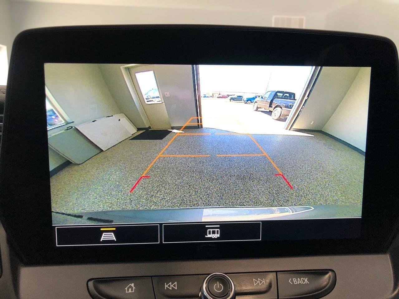 Used 2024 Chevrolet Blazer LT w/ LPO, Black Grille Bar Package AWD/4WD image 17