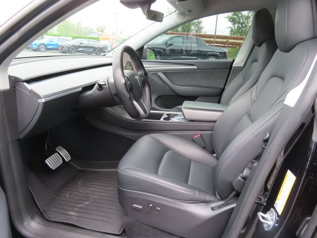 Used 2025 Tesla Model Y Performance AWD/4WD image 12