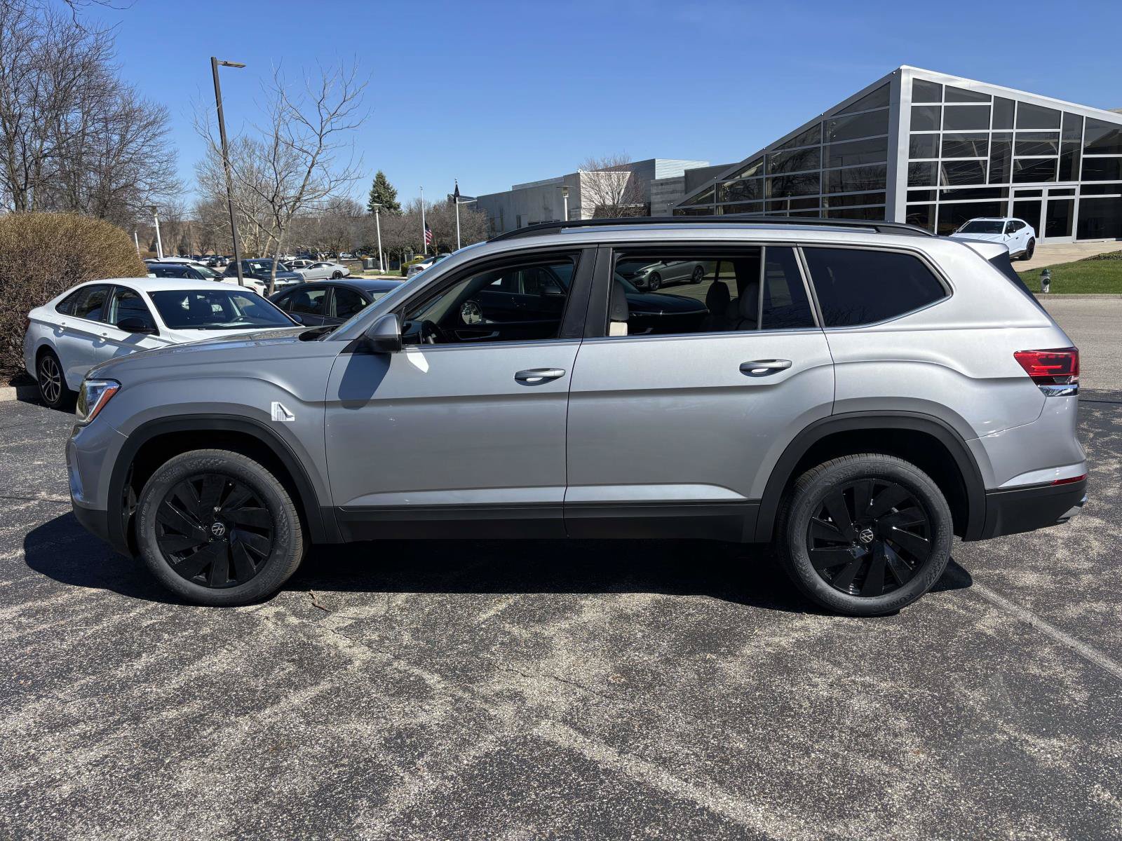 New 2026 Volkswagen Atlas SE AWD/4WD image 8