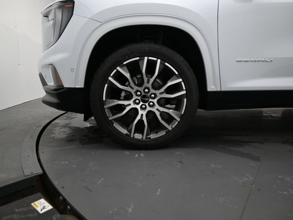 New 2026 GMC Acadia Denali Ultimate AWD/4WD image 8