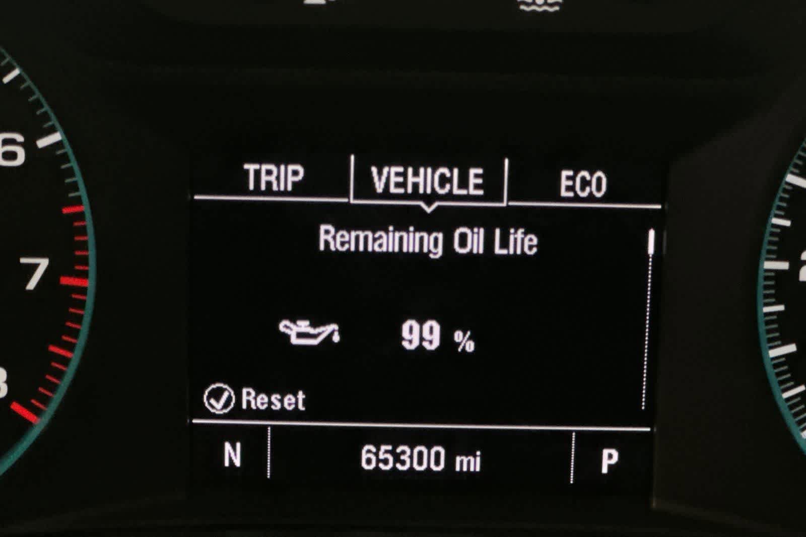 Used 2022 Chevrolet Malibu LT FWD image 22