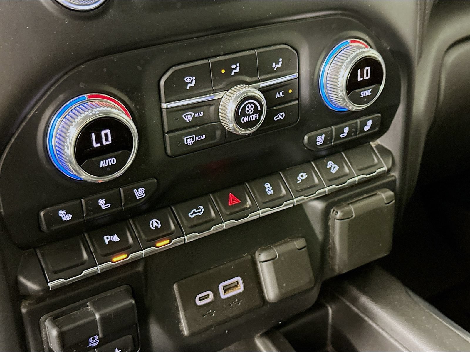 Used 2020 GMC Sierra 1500 Denali AWD/4WD image 17