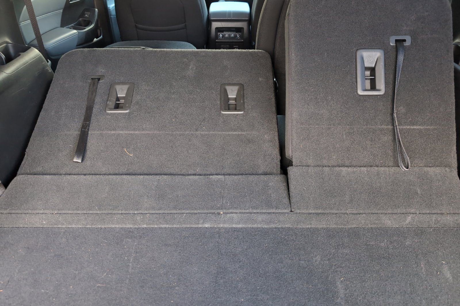 Used 2021 Chevrolet Traverse LT w/ LPO, Cargo Package image 16