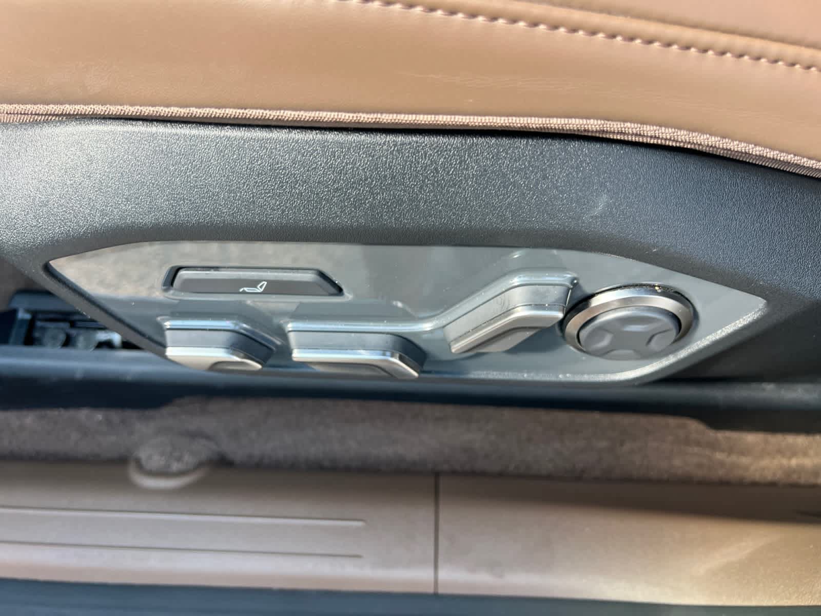 Certified 2024 Kia EV9 Land AWD/4WD image 20