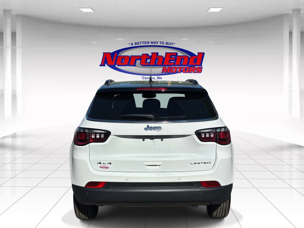 Used 2025 Jeep Compass Limited AWD/4WD image 4