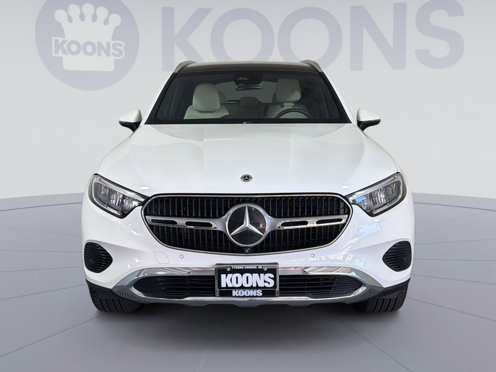 Used 2023 Mercedes-Benz GLC 300 4MATIC image 11