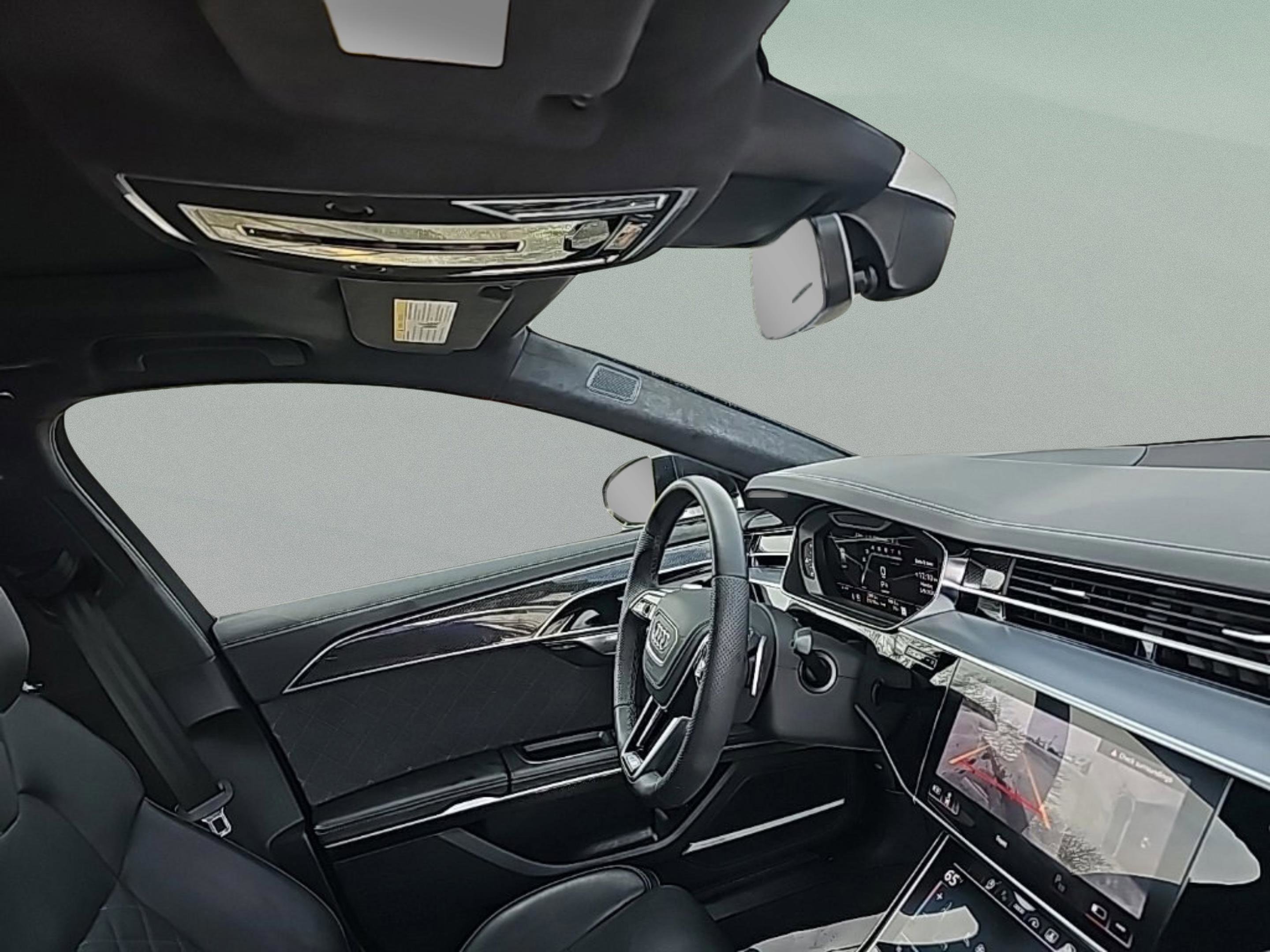 Used 2024 Audi S8 w/ S8 Comfort Plus Package image 30