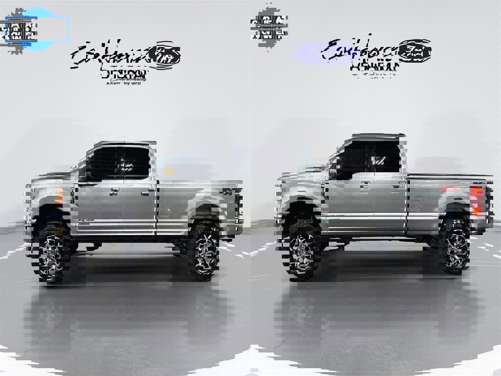 Used 2022 Ford F350 Lariat w/ Lariat Ultimate Package image 5