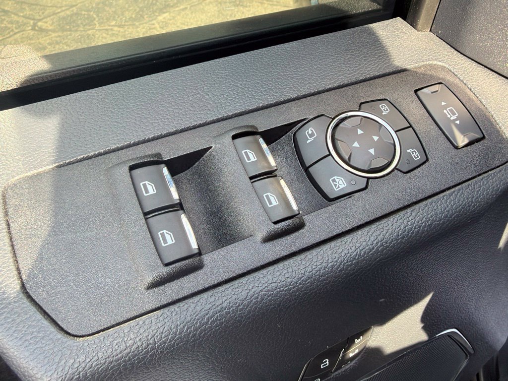 Used 2022 Ford F250 Lariat w/ Tremor Off-Road Package AWD/4WD image 16