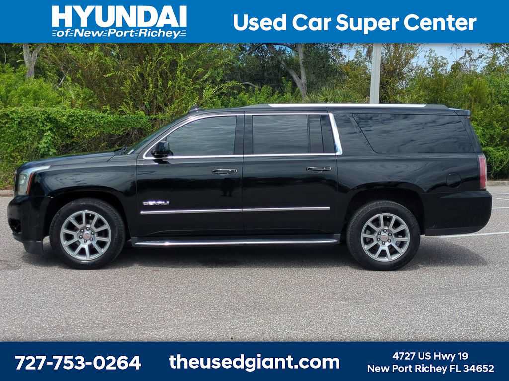 Used 2019 GMC Yukon XL Denali AWD/4WD image 2