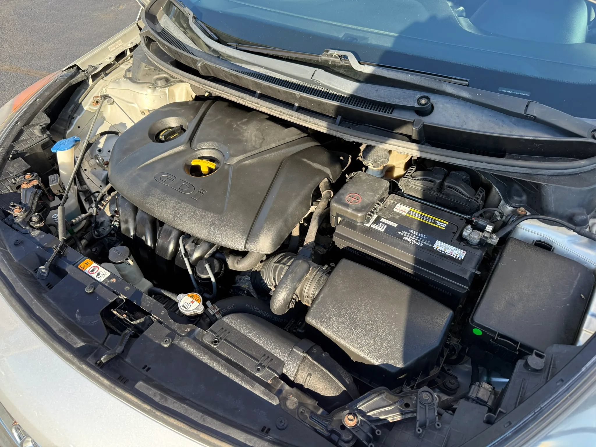 Used 2015 Hyundai Elantra GT FWD image 31