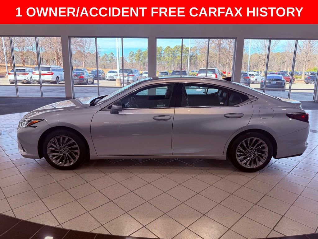 Certified 2024 Lexus ES 350 w/ Luxury Package image 4