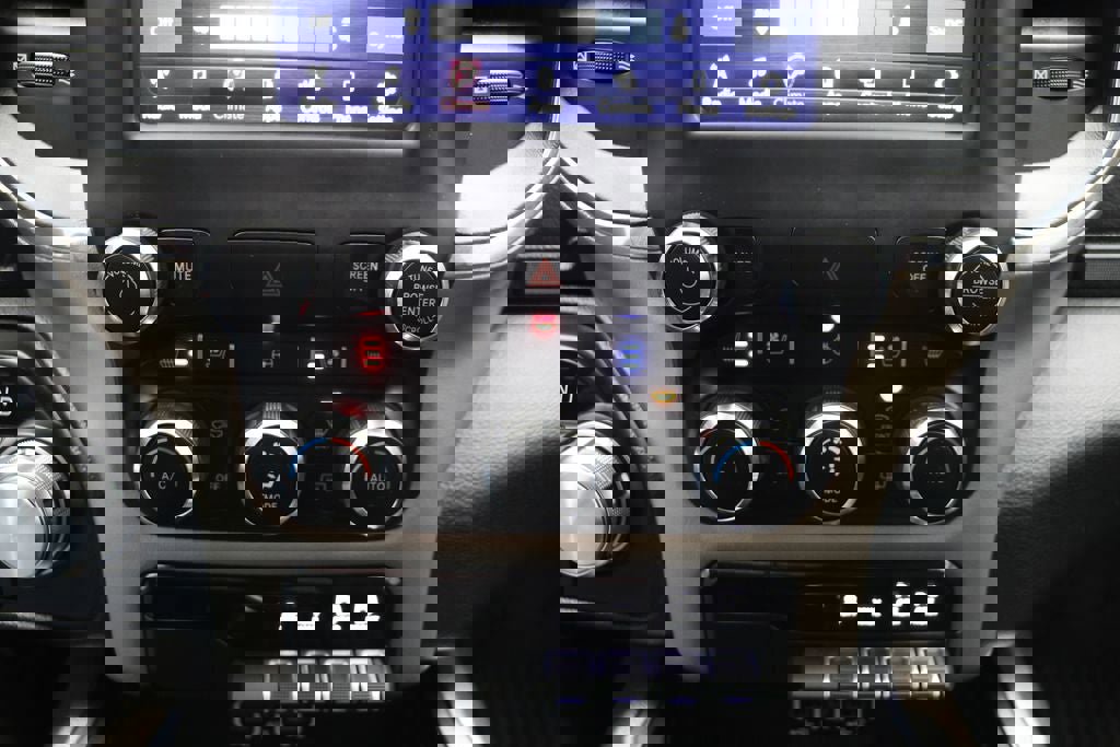 Used 2021 RAM 1500 Laramie image 28