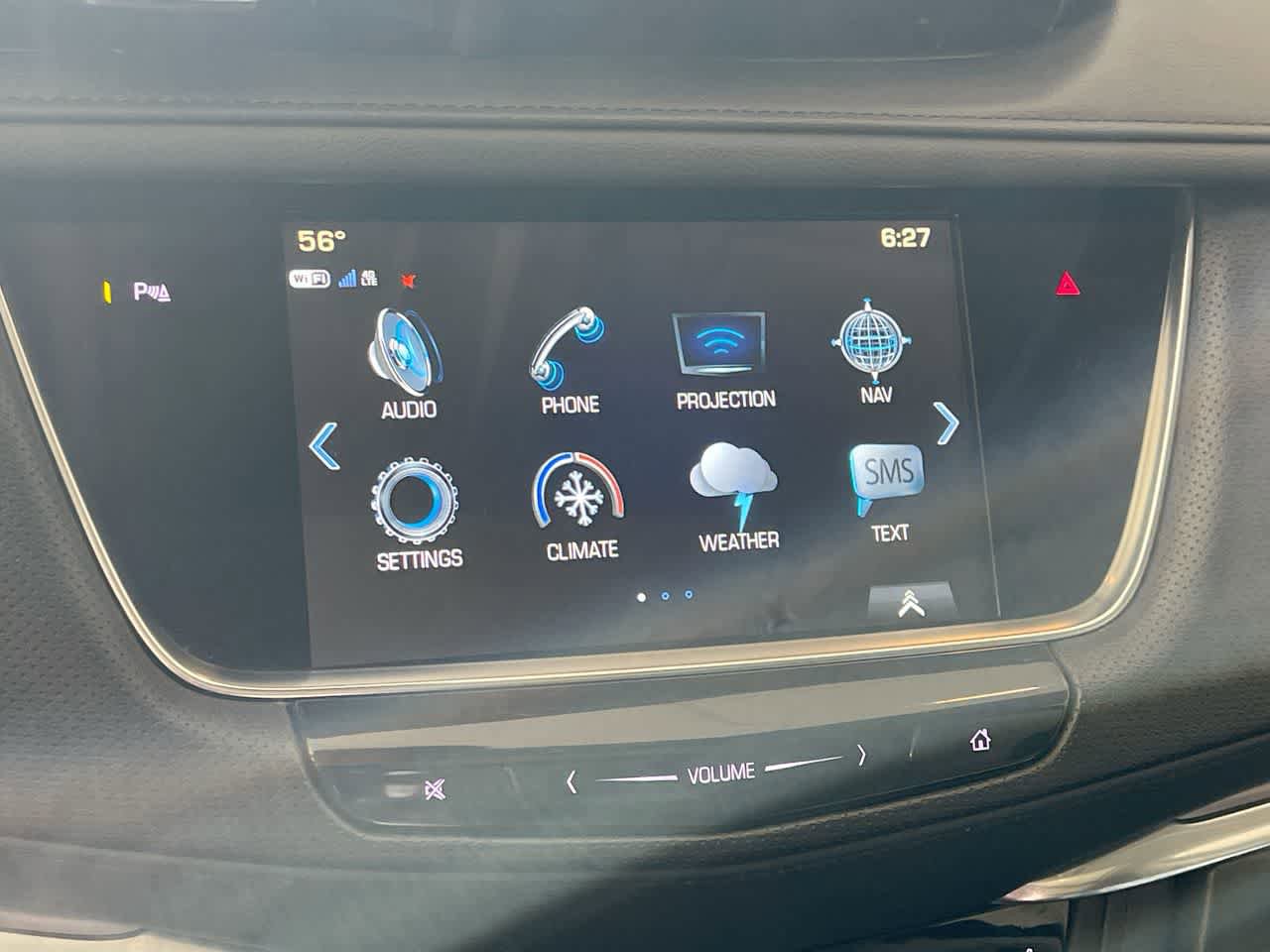 Used 2018 Cadillac XT5 Luxury w/ Driver Awareness Package AWD/4WD image 16
