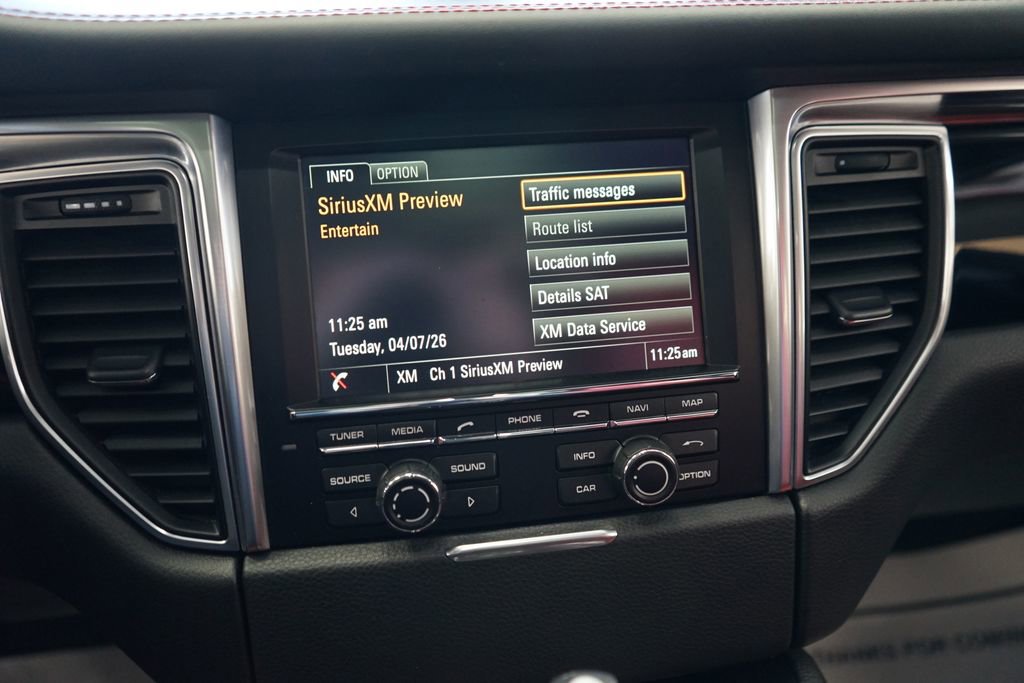 Used 2015 Porsche Macan S w/ Premium Package Plus image 39