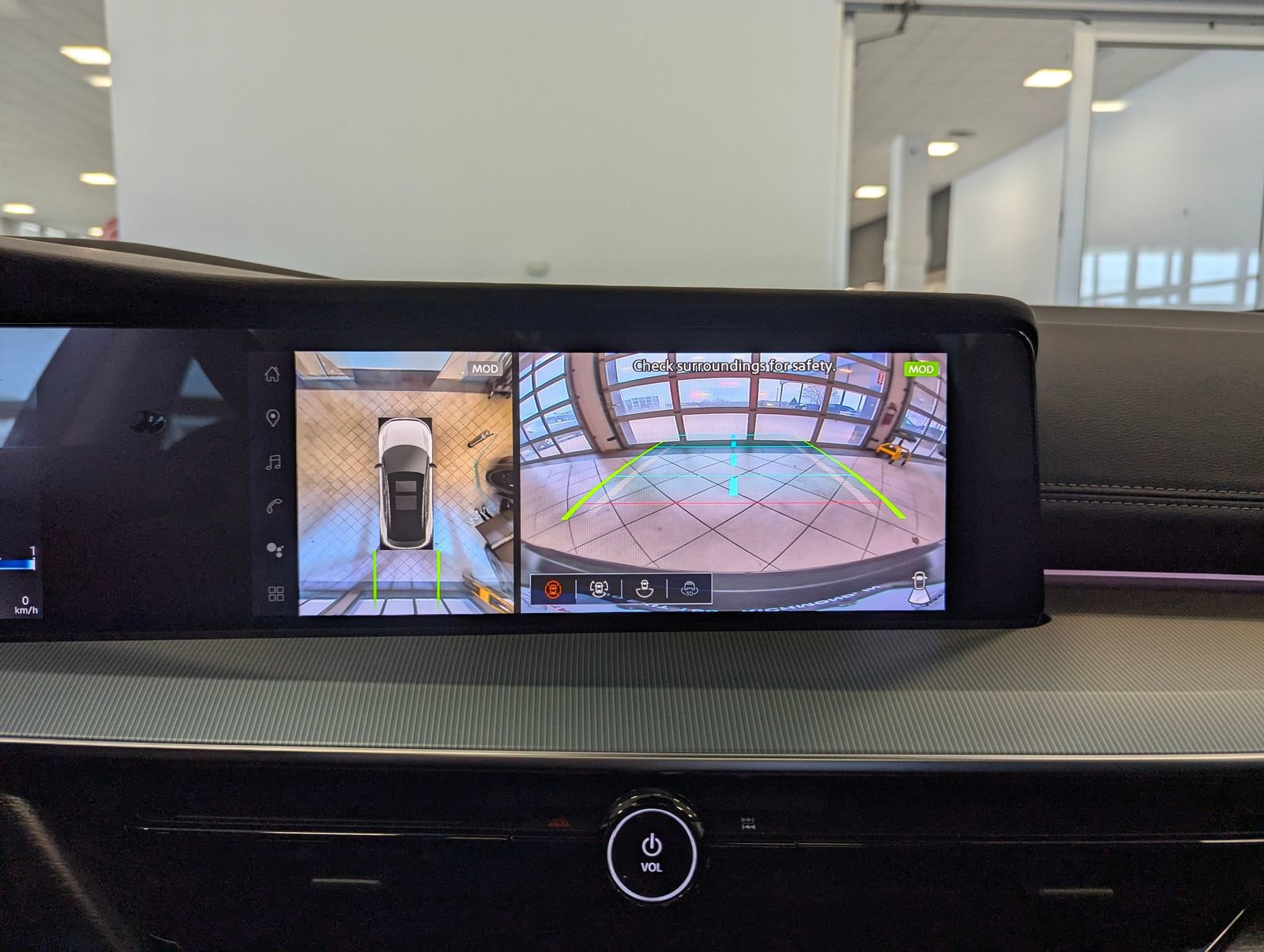 New 2025 Nissan Murano SL w/ Cargo Package image 24