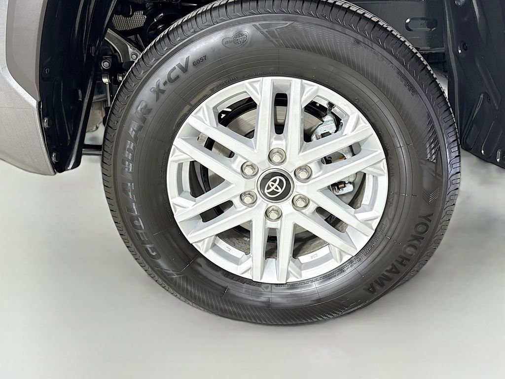 Used 2025 Toyota Tundra SR5 image 28
