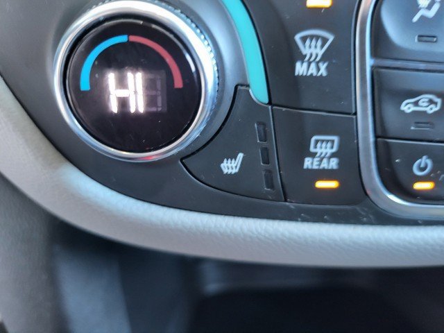 Used 2024 Chevrolet Equinox LT FWD image 29